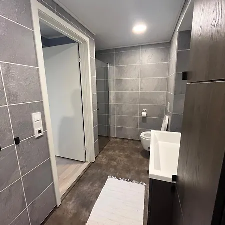 Appartment Leikanger Лейкангер